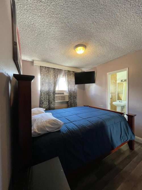 Los Angeles Adventurers All Suite Hotel image 3